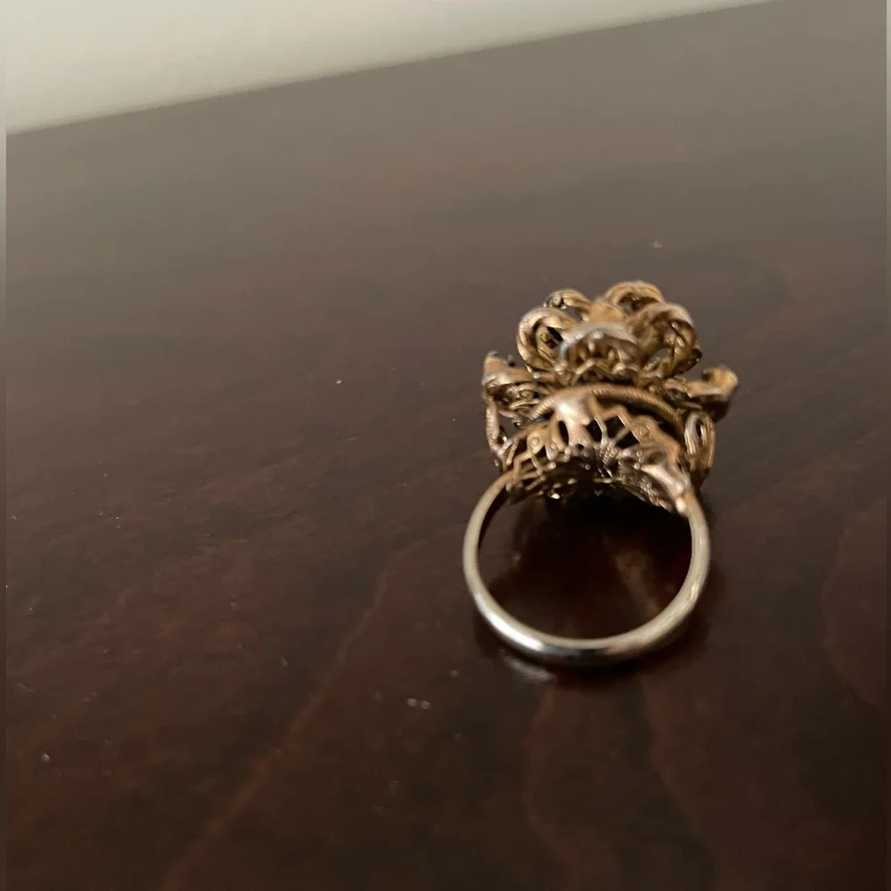 Vintage Gold Floral Ring with Pearl Details